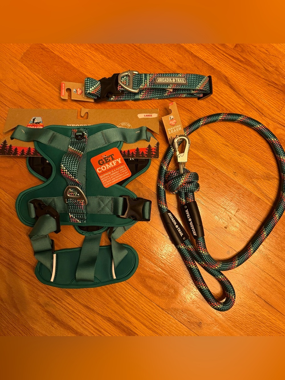 Arcadia Trail Dog Harness, Leash, & Collar NWT - Large